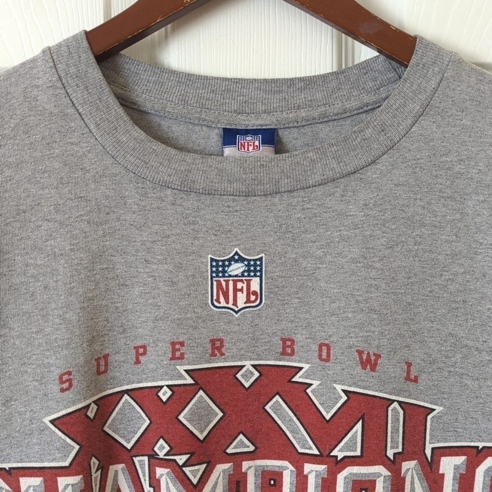 Reebok '03 Vintage Tampa Bay Buccaneers Super Bowl Graphic Short Sleeve T-shirt - Picture 2 of 12